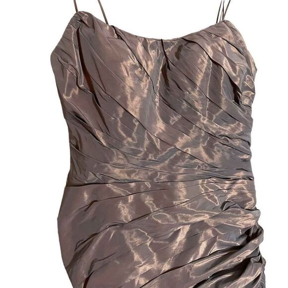 Theia Satin Mermaid Dress Strapless Sweetheart Iridescent Ruched Floor Length Fo - Picture 3 of 11